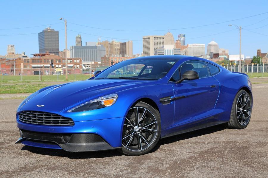  Aston Martin Vanquish 2012 года  (NA) (фото 155 из 182)